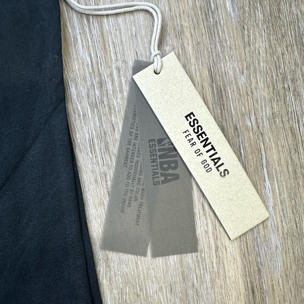 Essentials Fear of God NBA T shirt black - Picture 2 of 4